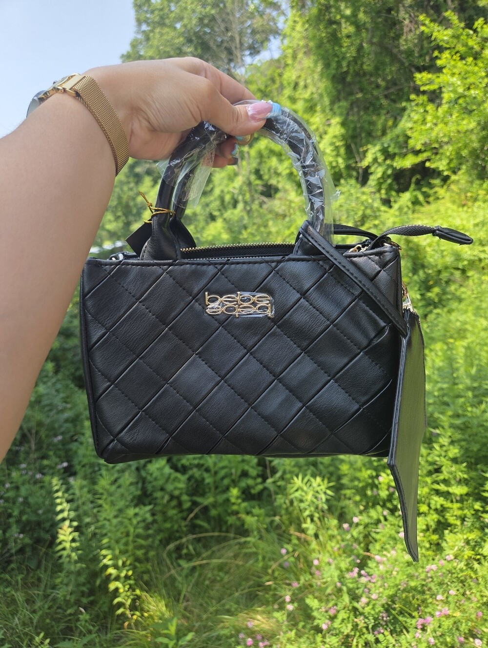 bebe Black Quilted Satchel Textured Hand Bag With Makeup Pouch